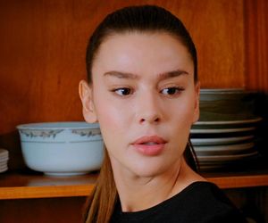 	Miłość i nadzieja odc. 262. Zeynep