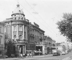 Te autobusy kursowały po ulicach Lublina w XX wieku! ZOBACZ archiwalne zdjęcia