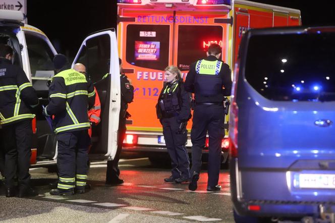 Hamburg, uzbrojony mężczyzna dostał się na teren lotniska