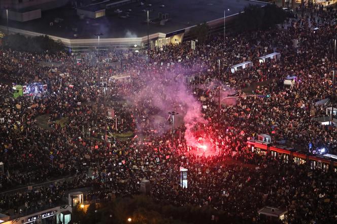 Protesty kobiet w Polsce: 3.11.2020. Strajk Kobiet w Warszawie we wtorek. Co będzie się działo na ulicach? 