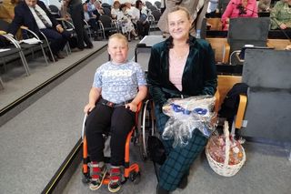 Rodzina Tymka Kalaty wymieniła się prezentami z prezydentem i radnymi