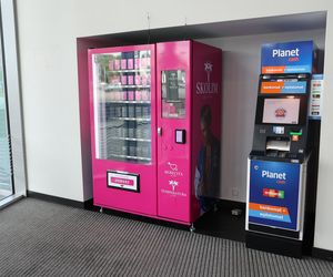 Automat z perfumami Skolima stanął w Lublinie