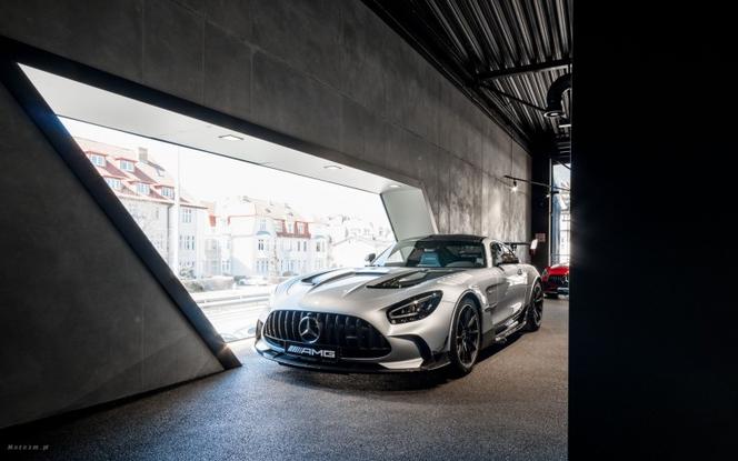 Mercedes-AMG GT Black Series w AMG Brand Center