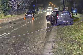 Betonowy słup pękł jak zapałka. Dramatyczny wypadek w Brwinowie, kierowca pijany