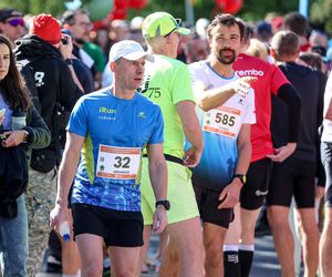 Piękne widoki i sportowa rywalizacja. W Dąbrowie Górniczej wystartował 17. Półmaraton Dąbrowski