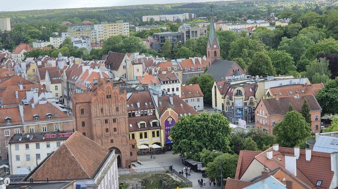 Olsztyn z lotu ptaka. Tak wygląda miasto z wieży ratuszowej