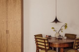 Gdynia. Mieszkanie w budynku z lat 30.