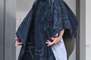 Monika Richardson u fryzjera 