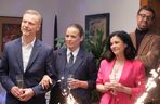 M jak miłość odc. 1872 po wakacjach. Dariusz Hoffman (Mateusz Rusin), Kinga (Katarzyna Cichopek), Magda (Anna Mucha), Andrzej Budzyński (Krystian Wieczorek)