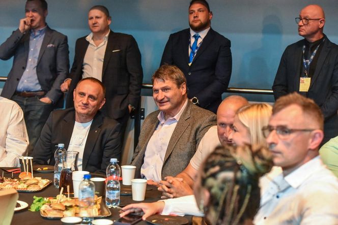 Andrzej Gołota przyjechał do Torunia. Obserwował mecz bokserski Pomorzanina