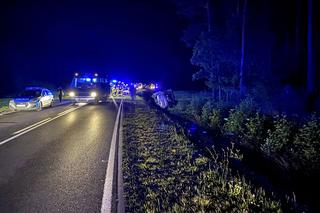 Autobus wpadł do rowu! Siedem osób poszkodowanych