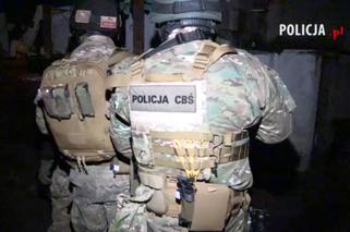 Policja dobija gang Bukaciaka