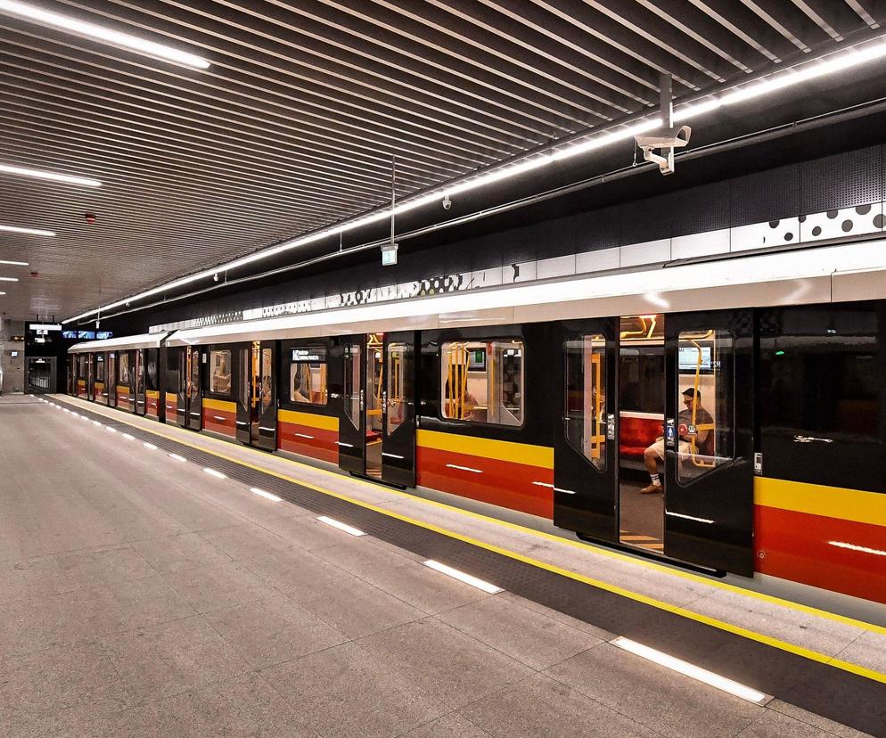Nadchodzą zmiany w komunikacji miejskiej. Obejmą także metro w Warszawie