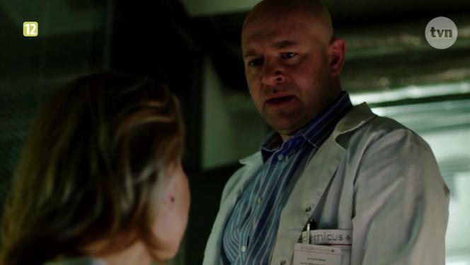 Lekarze 5 sezon odc. 4 (odc. 56). Iza (Katarzyna Warnke), Piotr (Szymon Bobrowski)