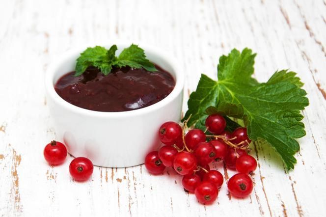 Oryginalny keczup z czarnej porzeczki