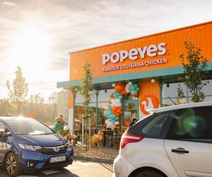 Czekali na to nawet 10 godzin! Szaleństwo na otwarciu Popeyes w Częstochowie