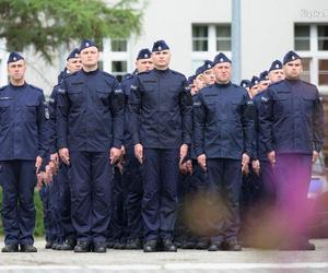 Uroczyste ślubowanie 69 nowych policjantów  w Oddziale Prewencji Policji w Katowicach