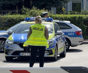 Kolizja na szpitalnym parkingu w Warszawie. Alkomat oszalał! Kierująca miała prawie 4 promile 
