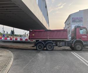 W centrum Gorzowa rozpoczęła się remont drogi. Kierowców czekają utrudnienia!