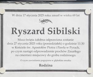 Ewa Bem pochowała męża. Sibilski i córka gwiazdy w jednym grobie