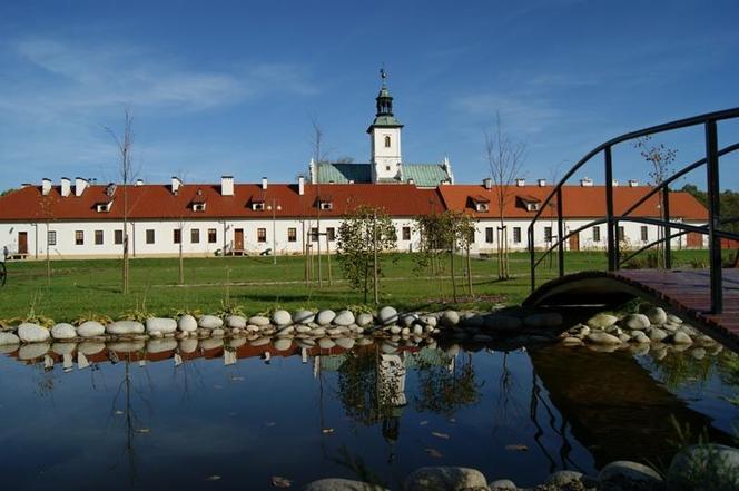 "Pustelnia Złotego Lasu" w Rytwianach