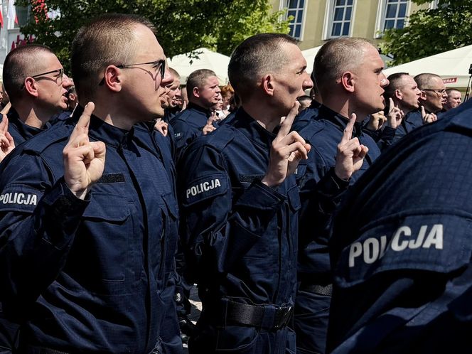 Ślubowanie nowych policjantów Śląskiej Policji