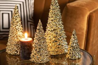 Małe choineczki we wnętrzu