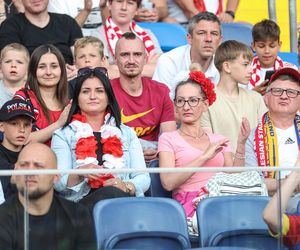 Kibice na meczu gwiazd Polska - Brazylia na Stadionie Śląskim