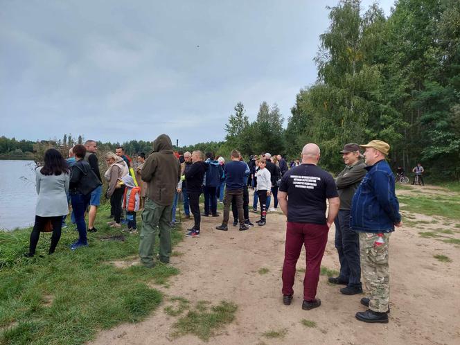 Poszukiwania wagoników zabytkowej kolejki w Starachowicach