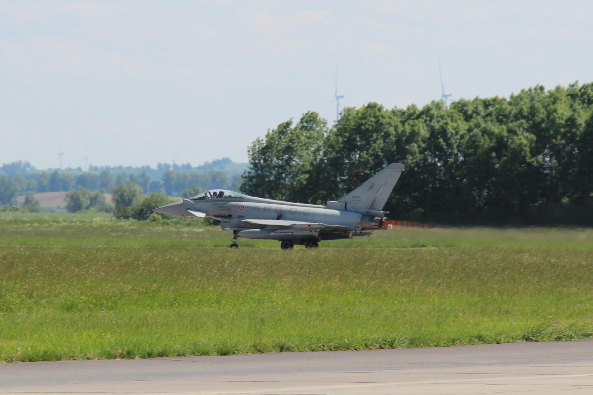 Włoski Eurofighter Typhoon w 22 BLT