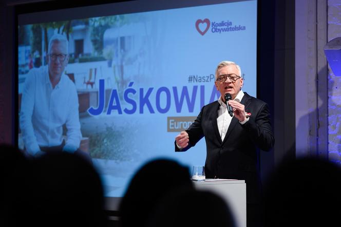 Jacek Jaśkowiak oficjalnie z poparciem KO. Konferencja prasowa KKW Koalicja Obywatelskiej