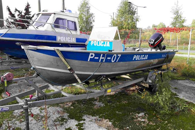 Lublin - samochody i sprzęty AMW idą na sprzedaż