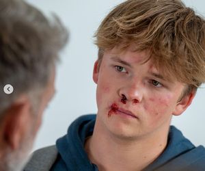 Na sygnale. Wiktor (Wojciech Kuliński), Czarek (Maksymilian Balcerowski)