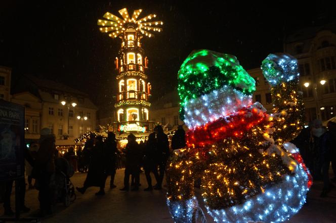 Magia świąt opanowała miasto! Byliśmy na Bydgoskim Jarmarku Świątecznym 