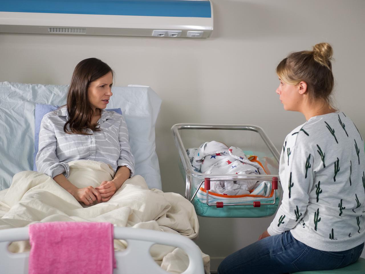 Na Wspólnej, odcinek 2523: Ola (Matra Wierzbicka), Gosia (Anna Kerth)