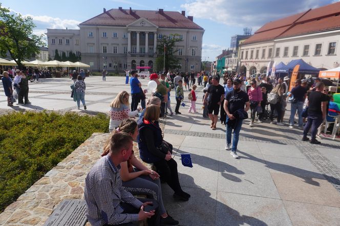 Piknik w Rynku w Kielcach. 1 maja 2025
