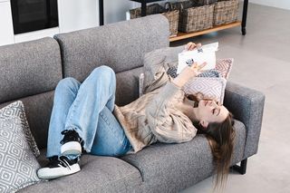 Jesienna chandra dokucza wielu z nas. Psycholog podpowiada, jak odzyskać równowagę i czas dla siebie