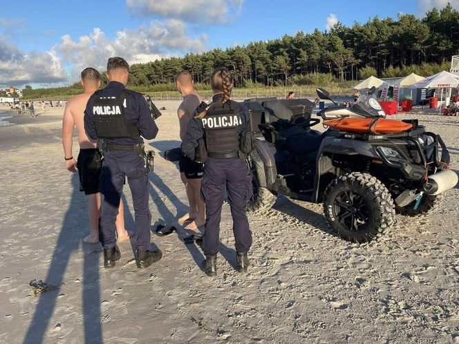 Koloniści topili się w Bałtyku! "Mogło dojść do jednej z największych tragedii nad polskim morzem"