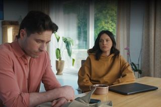 Barwy szczęścia odc. 3249. Natalia (Maria Dejmek), Cezary Rawicz (Marcel Opaliński)