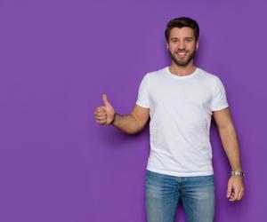 Stylowe życzenia na Dzień Chłopaka. Przyjemne teksty, które nigdy nie wyjdą z mody. Gotowce na SMS, Facebook, Messenger [30.09.2023]