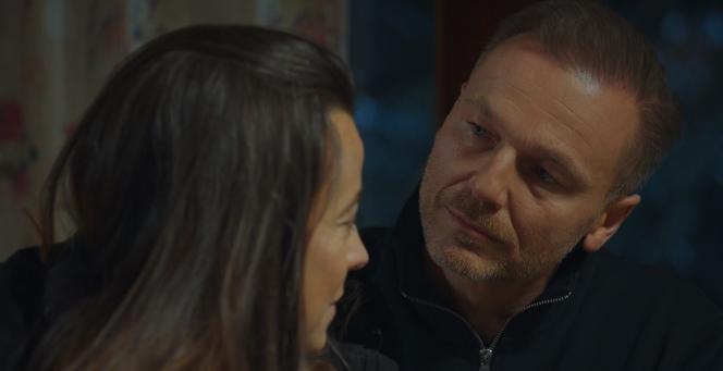 M jak miłość odc. 1723. Andrzej Budzyński (Krystian Wieczorek), Magda (Anna Mucha) 