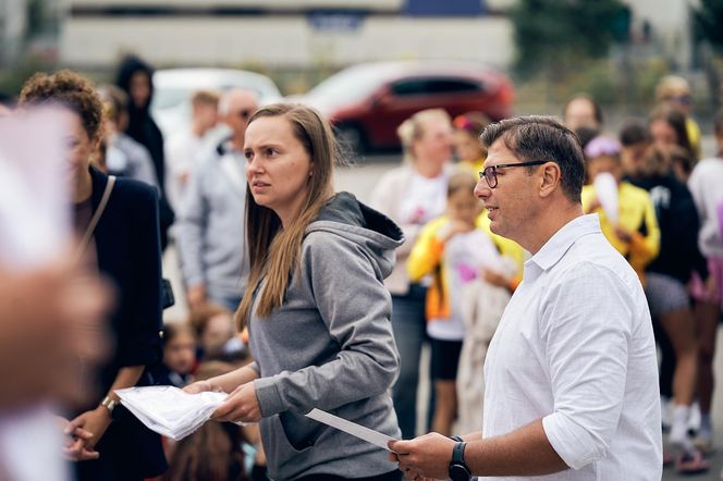W pierwszym dniu zawodów o Puchar Polski w biegach na nartorolkach Marwe Cup zawodnicy wzięli udział w sprincie techniką dowolną