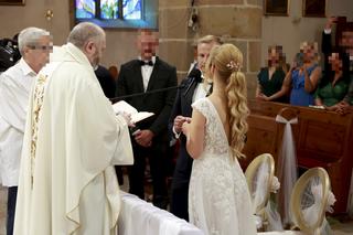 Marta Paszkin i Paweł Bodzianny z Rolnik szuka żony wzięli ślub kościelny! Piękna uroczystość