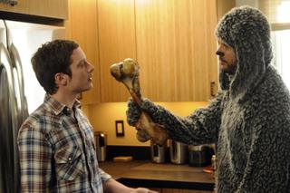 Wilfred (Jason Gann), Ryan Newman (Elijah Wood)