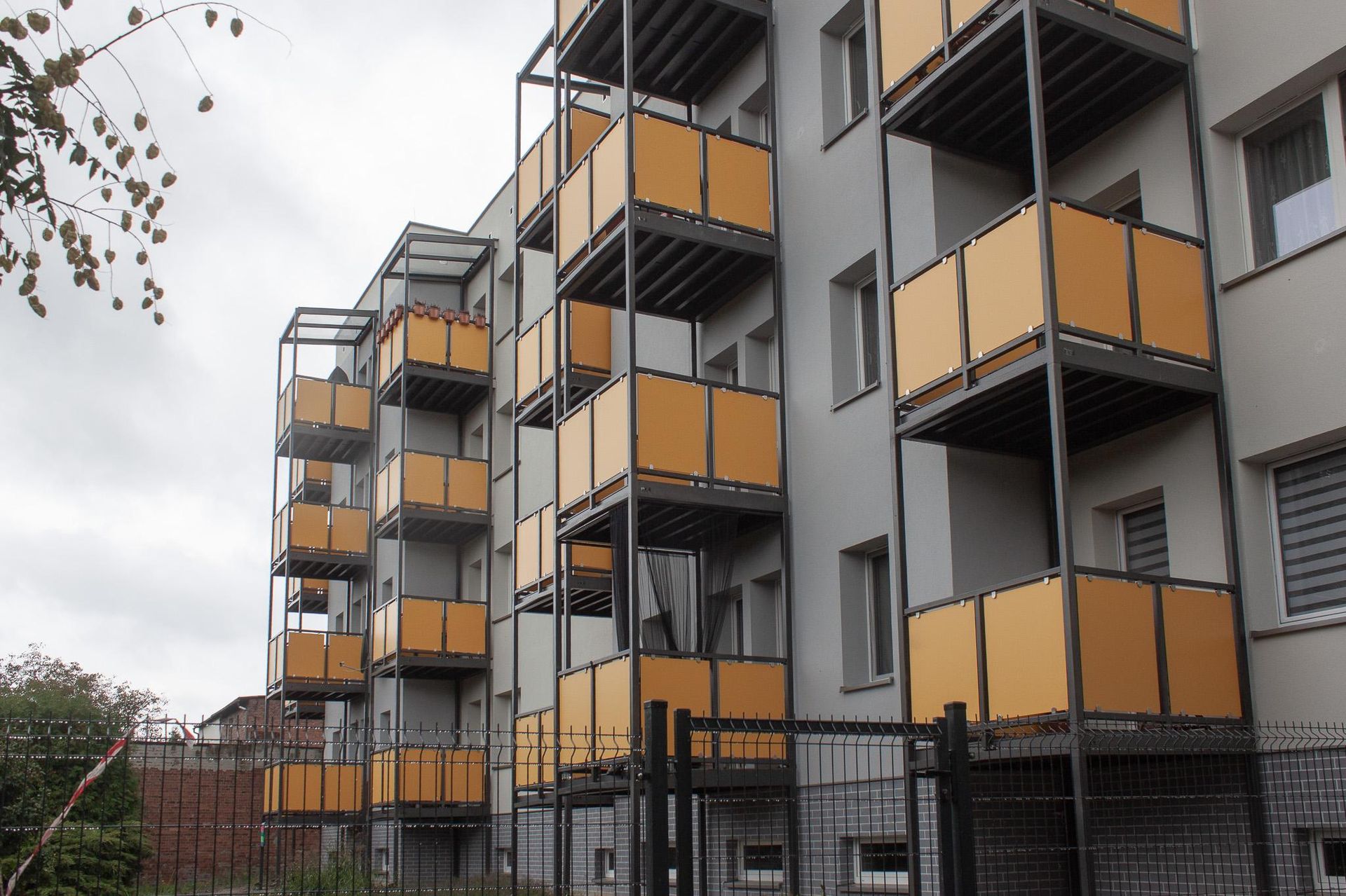 Blok przy Fredry 7 w Katowicach po termomodernizacji
