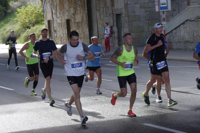 MARATON WARSZAWSKI 2015 ZDJĘCIA UCZESTNIKÓW