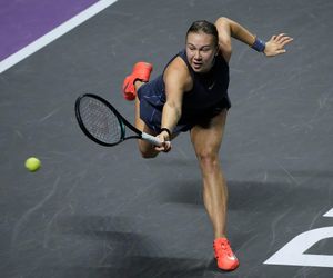 Iga Świątek - Amanda Anisimova. Spódniczki płatały figla zawodniczkom