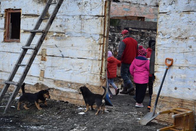 Zobaczyła płąnące piekło i straciła głos