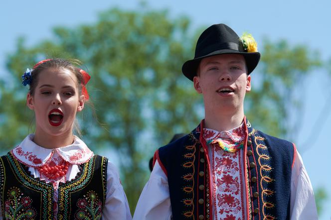 3 MAJA: Biało-czerwone flagi i polonez. Tak świętował Lublin