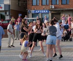POTAŃCÓWKA NA RYNKU 26.05. Zobaczcie jak bawili się mieszkańcy Starachowic